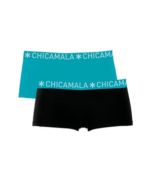 De Kledingstukken van Chicamala zitten als gegoten en zijn gemaakt van hoogwaardig katoen. Een zachte elastische band van microvezelstof zorgt voor extra comfort.