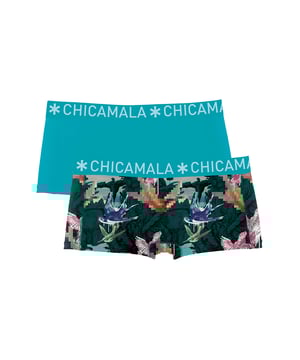 De Kledingstukken van Chicamala zitten als gegoten en zijn gemaakt van hoogwaardig katoen. Een zachte elastische band van microvezelstof zorgt voor extra comfort.