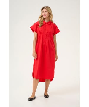 Oversize fit,Midi lengte,Korte mouwen  Fijne was 30°, niet bleken, niet in de droger drogen, Liggend laten drogen., koud strijken max. 110° C, Droogreiniging  65% Katoen,33% Polyester,2% Elastaan