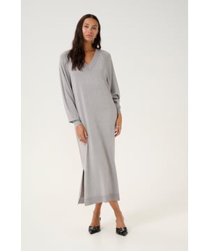 Loose fit,Onder de knie,Lange mouwen  Fijne was 30°, niet bleken, niet in de droger drogen, Liggend laten drogen in de schaduw, koud strijken max. 110° C, Droogreiniging  70% Viscose,20% Nylon,10% Polyester