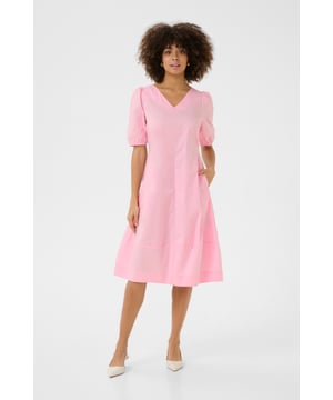Casual fit,Knapp unter dem Knie,Kurzarm  Schonwäsche 30°, Nicht bleichen, Nicht im Trockner trocknen, Liegend trocken., Kalt bügeln max. 110° C, Trockenreinigung  65% Baumwolle,33% Polyester,2% Elasthan