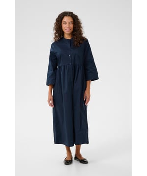 Feminine,Midi-Länge,3/4 Ärmel  Schonwäsche 30°, Nicht bleichen, Nicht im Trockner trocknen, Liegend trocken., Kalt bügeln max. 110° C, Trockenreinigung  65% Baumwolle,33% Polyester,2% Elasthan