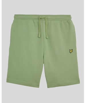 Ob als Sportbekleidung oder als Streetwear dieses Sommers: Die Sweatshorts von Lyle & Scott sind bequem, strapazierfähig und so vielseitig, wie Sie es sich wünschen. – 100 % BCI-Baumwolle – 2 Seitentaschen – 1 Gesäßtasche – Elastischer Bund – Kordelzug – 320 g/m² Loopback-Gewebe
