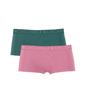 Die Kleidung von Chicamala ist perfekt geschnitten und aus hochwertiger Baumwolle gefertigt. Ein weiches und elastisches Mikrofasertop sorgt für zusätzlichen Komfort.