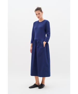 Relaxed fit,Knöchellänge,3/4 Ärmel  Schonwäsche 30°, Nicht bleichen, Nicht im Trockner trocknen, Liegend trocken., Kalt bügeln max. 110° C, Trockenreinigung  51% Modal (TENCEL™),42% Polyester,7% Elasthan