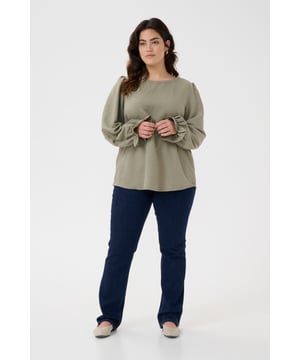 Regular fit,Normale lengte,Lange mouwen  Wassen op 30°, niet bleken, niet in de droger drogen, Druipnat ophangen in de schaduw, warm strijken max. 150° C, Droogreiniging  100% Polyester