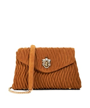 A must-have accessory that's both timeless and on-trend, Darling has been expertly crafted from beautifully soft leather in our new wave quilt. This versatile style can be worn cross body or as a shoulder profile and features our iconic jewelled Dune bug charm, which has been meticulously hand crafted with tonal gemstones to match the colour of the leather. Designed with an elegant leather and metal chain handle for ease of wear, this investment worthy bag is a forever style.