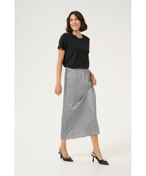 Tight fit,Elastische Taille,Lang  30° waschbar, Nicht bleichen, Nicht im Trockner trocknen, Tropnass aufhängen im Schatten, Warm bügeln max. 150° C, Trockenreinigung  100% Polyester
