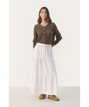 Relaxed fit,Enkel lengte  Fijne was 30°, niet bleken, niet in de droger drogen, Druipnat ophangen in de schaduw, koud strijken max. 110° C,   52% Linnen,48% Katoen
