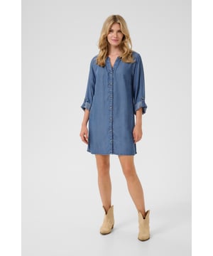 Regular fit,Taille lengte,Lange mouwen  Fijne was 30°, niet bleken, niet in de droger drogen, Druipnat ophangen in de schaduw, warm strijken max. 150° C, Chemisch laten reinigen.  100% Lyocell