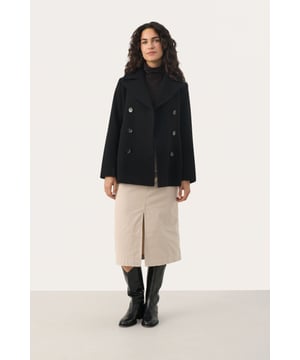 Classic fit,Lange Ärmel  Professionelle Reinigung, Nicht bleichen, Nicht im Trockner trocknen, Kalt bügeln max. 110° C, Trockenreinigung  40% Wolle (Recycelt),30% Polyester (Recycelt),25% Polyester,5% Sonstige fasern