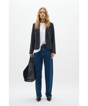 Feminine Form,Lange Ärmel  Professionelle Reinigung, Nicht bleichen, Nicht im Trockner trocknen, Liegend trocken., Kalt bügeln max. 110° C, Trockenreinigung  70% Polyester,30% Wolle