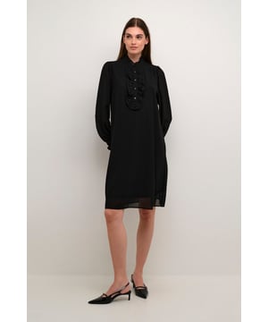 Relaxed fit,Knielänge,Lange Ärmel  Schonwäsche 30°, Nicht bleichen, Nicht im Trockner trocknen, Liegend trocken., Kalt bügeln max. 110° C, Trockenreinigung  100% Polyester