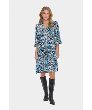 Casual fit,Knie  Fijne was 30°, niet bleken, niet in de droger drogen, Druipnat ophangen in de schaduw, koud strijken max. 110° C, Droogreiniging  100% Viscose (LENZING™ ECOVERO™)