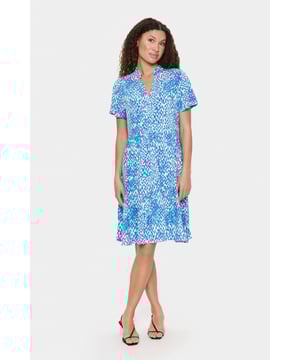 Loose fit,Net onder de knie,Korte mouwen  Fijne was 30°, niet bleken, niet in de droger drogen, Druipnat ophangen in de schaduw, koud strijken max. 110° C, Droogreiniging  100% Viscose (LENZING™ ECOVERO™)
