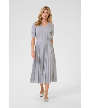 Zally,Feminine,Midi lengte,Elleboog lengte  Fijne was 30°, niet bleken, niet in de droger drogen, Druipnat ophangen in de schaduw, koud strijken max. 110° C,   100% Polyester
