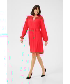 A-shape,Boven de knie,Lange mouwen  Wassen op 30°, niet bleken, niet in de droger drogen, Druipnat ophangen in de schaduw, warm strijken max. 150° C, Droogreiniging  100% Polyester