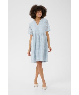 Feminine,Boven de knie,Korte mouwen  Fijne was 30°, niet bleken, niet in de droger drogen, Druipnat ophangen in de schaduw, koud strijken max. 110° C,   70% Polyamide,30% Katoen