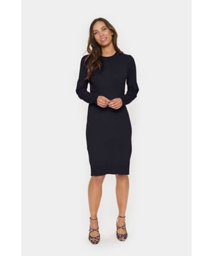 Regular fit,Boven de knie,Lange mouwen  Fijne was 30°, niet bleken, niet in de droger drogen, Liggend laten drogen., koud strijken max. 110° C, Chemisch laten reinigen.  80% Viscose,20% Polyamide