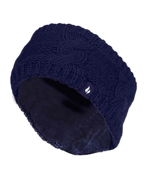 Diadema Heat Holders para Mujeres: Con Heat Holders, sabes que la calidez está garantizada. Por eso, Heat Holders ha desarrollado una diadema para el invierno. De esta manera, puedes mantener tus orejas y cabeza calientes sin comprometer tu peinado. Las diademas son una gran alternativa a los gorros tradicionales, ya que con una diadema Heat Holders tienes la libertad de llevar tu cabello como quieras, ya sea en un moño o en una cola de caballo. Estas diademas Heat Holders están hechas con un hilo térmico de alto rendimiento, especialmente desarrollado por Heat Holders, que proporciona aislamiento contra el frío con superiores capacidades de transpiración. El interior de estas diademas está hecho de forro de felpa suave, similar al pelaje - Heat Weaver. Esta capa de aislamiento maximiza la cantidad de aire caliente que se mantiene cerca de la piel. Te mantiene más caliente durante más tiempo. Estas diademas para mujeres son elegantes y cálidas, con un diseño clásico de trenzado grueso, lo que las hace encajar con cualquier moda invernal. Están disponibles en una talla y en 2 colores: negro y morado. Están hechas de un exterior de 100% Acrílico y un forro de 100% Poliéster. Detalles adicionales del producto: - Diadema - Trenzado - Forro Heatweaver - Hilo aislante avanzado - 2 colores - Una talla - Elegante y clásica - Exterior - 100% Acrílico - Forro - 100% Poliéster
