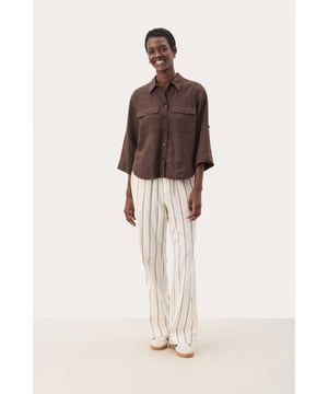 Regular fit,3/4 mouwen  Fijne was 30°, niet bleken, niet in de droger drogen, Druipnat ophangen in de schaduw, koud strijken max. 110° C, Droogreiniging  50% Linnen,50% Viscose (LENZING™ ECOVERO™)