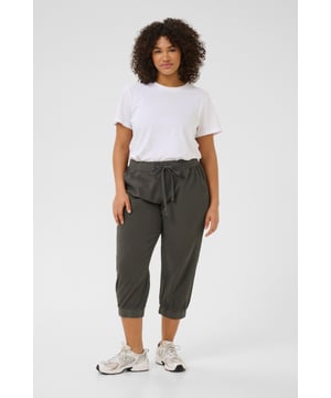 Regular fit,Elastische Taille,Midi-Länge  30° waschbar, Nicht bleichen, Trocknen im Trockner schonend, Tropnass aufhängen im Schatten, Warm bügeln max. 150° C, Trockenreinigung  100% Baumwolle