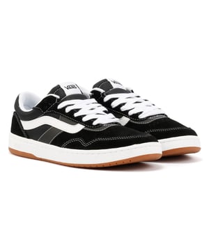 Erbe-inspirierte Sneaker, gefertigt aus einer hochwertigen Mischung aus Wildleder, Canvas und Leder-Obermaterialien für Strapazierfähigkeit und Stil. Mit dem ikonischen sidestripe™ logo und einer klassischen Gummisohle für zuverlässige Traktion und zeitlose Anziehungskraft.