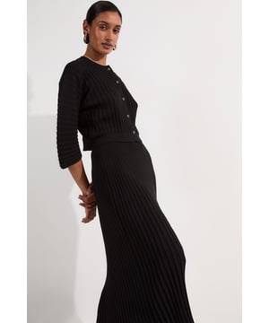 Pleated Rib Knitted Skirt