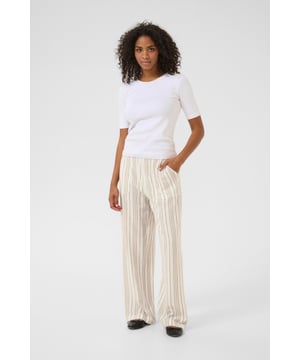 Relaxed fit,Hohe Taille,Lang,Weite leg  Schonwäsche 30°, Nicht bleichen, Nicht im Trockner trocknen, Tropnass aufhängen im Schatten, Warm bügeln max. 150° C, Trockenreinigung  70% Viskose (LivaEco™),30% Leinen