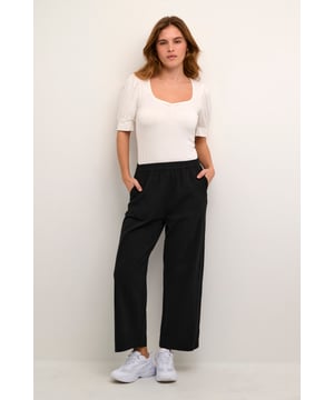 Loose fit,Hohe Taille,Knöchellänge,Weite leg  30° waschbar, Nicht bleichen, Trocknen im Trockner schonend, Tropnass aufhängen im Schatten, Warm bügeln max. 150° C, Trockenreinigung  100% Baumwolle