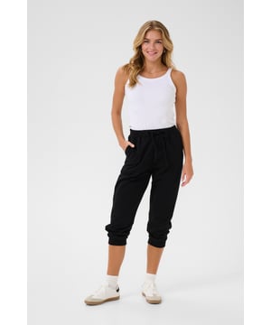 Regular fit,Onder de knie  Fijne was 30°, niet bleken, niet in de droger drogen, Druipnat ophangen in de schaduw, warm strijken max. 150° C, Droogreiniging  85% Katoen,15% Polyester
