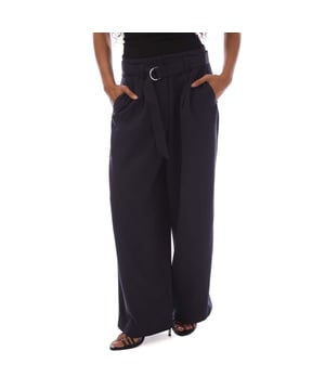 Womens Gant Wide Cropped Belted Pants in blue.- Hook-and-bar closure.- Pleats at the front and side pockets.- Back flap pockets.- Waist belt.- Cropped at ankle length.- Mid-high rise  wide leg.- 70% Viscose  30% Linen. - Ref: 4150260433