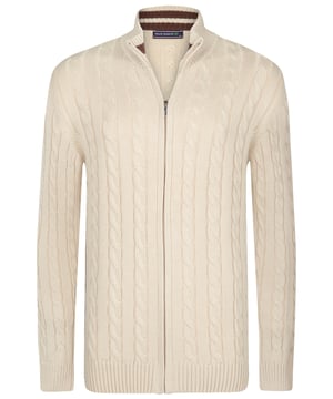 Der Herren-Stehkragenpullover mit Zopfmuster von Felix Hardy vereint Stil und Komfort mühelos. Das Zopfmuster verleiht einen klassischen Touch und spiegelt Felix Hardys Engagement für hochwertige Handwerkskunst und zeitgenössisches Design wider. Ideal für den täglichen Gebrauch, bietet dieser Pullover sowohl Wärme als auch Atmungsaktivität und eignet sich hervorragend für Lagenlooks bei kühlerem Wetter oder in Übergangszeiten. Der Stehkragen verstärkt das anspruchsvolle Erscheinungsbild und ist perfekt für verschiedene Anlässe, von legeren Ausflügen bis hin zu gehobeneren Veranstaltungen. Kombinieren Sie ihn mit Jeans oder Chinos für ein smart-casual Ensemble oder tragen Sie ihn über einem Hemd für zusätzliche Wärme und Stil. Erhältlich in verschiedenen Farben, um unterschiedliche Vorlieben zu erfüllen, und pflegeleicht durch maschinenwaschbare Eigenschaften.