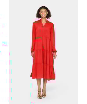 Loose fit,Midi lengte,3/4 mouwen  Fijne was 30°, niet bleken, niet in de droger drogen, Druipnat ophangen in de schaduw, koud strijken max. 110° C, Droogreiniging  100% Viscose (LENZING™ ECOVERO™)