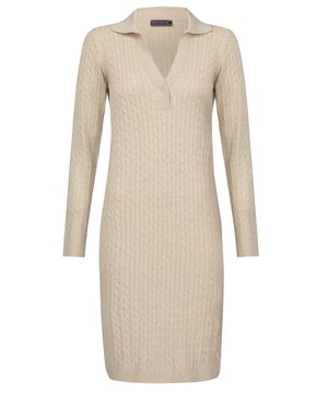 Das Felix Hardy Damen Langarm-Strickkleid bietet ein elegantes und komfortables Trageerlebnis.Hergestellt aus hochwertigem Strickstoff, besticht dieses Kleid durch seine weiche Textur und Wärme.Das Langarm-Design bietet sowohl Stil als auch Komfort und hält Sie auch bei kühlerem Wetter stilvoll.Featuring einem modernen und schlanken Schnitt, hebt dieses Strickkleid sanft die Körperkonturen hervor und passt zu verschiedenen Körpertypen.Erhältlich in einfarbigen oder leicht gemusterten Varianten, ist es vielseitig genug für den Alltag sowie besondere Anlässe.Für eine lange Lebensdauer wird empfohlen, das Kleid bei 30 Grad Celsius in der Maschine zu waschen und bei niedriger Temperatur zu bügeln.Vermeiden Sie die Verwendung eines Trockners und von Bleiche.Das Felix Hardy Damen Langarm-Strickkleid, mit seinem raffinierten Design und hochwertigem Strickstoff, ist ein Muss in jeder Damen-Garderobe und bietet sowohl Komfort als auch eine elegante Optik.