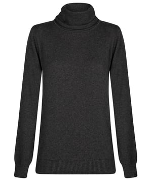 Dieser Pullover verkörpert Felix Hardys unverwechselbare Mischung aus Eleganz und Stil, gefertigt aus 100% Baumwolle für maximalen Komfort und höchste Qualität. Seine weiche Textur und die langlebige Konstruktion sorgen für Wärme an kalten Wintertagen und machen ihn zu einem vielseitigen Essential in Ihrer Garderobe. Mit Blick auf die neuesten Trends entworfen, verfügt der Pullover über ein elegantes feines Zopfmuster, das einen modernen und schicken Touch verleiht. Das Rollkragen-Design bietet eine gemütliche und raffinierte Optik, ergänzt durch lange Ärmel für zusätzlichen Schutz und Komfort. Perfekt für den täglichen Gebrauch, lässt er sich mühelos mit Jeans, Röcken oder Hosen kombinieren. Für einen lässigen, aber eleganten Look kombinieren Sie den Pullover mit Skinny-Jeans und Stiefeln. Wechseln Sie nahtlos zur Abendgarderobe, indem Sie ihn mit einem Bleistiftrock und Absätzen stylen. In den kälteren Monaten ergänzen Sie Ihr Outfit mit einem passenden Schal, um sowohl Wärme als auch Stil zu gewährleisten. Die Pflege dieses Pullovers ist einfach: Handwäsche wird empfohlen oder Maschinenwäsche in kaltem Wasser. Bei Bedarf bei niedriger Hitze bügeln und auf Bleichmittel und chemische Reinigung verzichten, um die Qualität zu erhalten. Felix Hardys Feinstrick Rollkragen Damenpullover zeichnet sich durch seine hochwertigen Materialien und sorgfältige Verarbeitung aus und wird in dieser Wintersaison zu einem unverzichtbaren Bestandteil Ihrer Garderobe. Bleiben Sie die ganze Saison über warm und stilvoll!