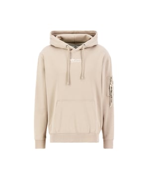 La sudadera con capucha perfecta para hombres que valoran el estilo y la comodidad, el Organics EMB Hoodie cuenta con un logotipo bordado en el pecho, una etiqueta RBF, un bolsillo utilitario, una capucha con cordón ajustable y un bolsillo canguro.