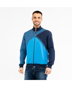 Bringen Sie mit der Jacke von BIKKEMBERGS Raffinesse und Charakter zum Ausdruck: klare Silhouette, präzise Passform und großstädtischer Geist.
