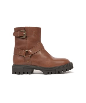 Our Biker Ankle Boots feature a quality leather upper with strap and ring biker detailing. They come with a zip opening for easy wear and are lined with leather, sitting atop a chunky sole for unrivalled durability.