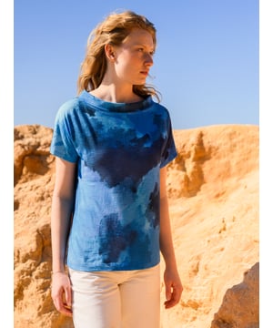 A casual staple with a boat neckline and fold-over collar, this tee’s straight fit and grown-on sleeves make it perfect for relaxed dressing. The slub texture adds visual depth for a versatile, laid-back style.