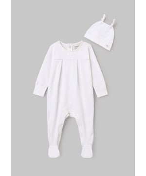 Hello little one! This super soft sleepsuit is designed to keep baby warm and cosy. The adorable style is adorned with cute collar and pleat detail. and has been thoughtfully designed with enclosed feet. fold over mitts and no scratchy neck label. making.