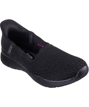 Fordern Sie schlanken und vielseitigen Komfort mit Skechers Hands Free Slip-ins: Seager - Believe It. Dieser lässige Stil ist mit unserem exklusiven Heel Pillow ausgestattet und verfügt über ein Stretch Fit-Obermaterial sowie eine gepolsterte Skechers Air-Cooled Memory Foam-Einlegesohle.