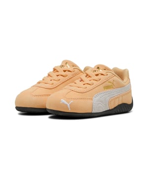 PRODUCT STORY: An icon of racing culture, the PUMA Speedcat has been synonymous with speed, precision, and unparalleled performance for over 25 years. Over the decades it found itself on a new circuit â€“ transcending the tracks of Monaco for the streets of global fashion capitals. Your little fashionista will stand out in this version featuring a suede upper and bold suede PUMA Formstrip. DETAILS: Regular width; Suede upper; Elasticated closure; KinderFit sockliner print to ensure correct fit; PUMA branding details; PUMA Toddlers: Recommended for toddlers between 0 and 4 years; Upper: Leather; Lining: Textile; Sockliner: Textile; Outsole: Rubber.