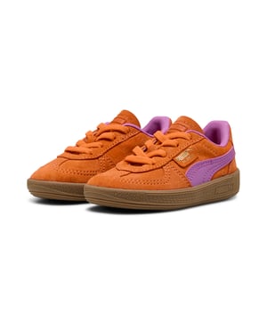 PRODUCT STORY: A terrace legend from our archives returns: The Palermo. The silhouette debuted back in the early '80s, where it quickly became a staple among the terrace crowds in British football stadiums. Now, we ive brought it back for the fans. Like the original, the Palermo is complete with its signature tag at the upper, a T-toe construction, and, of course, the classic gum sole. FEATURES & BENEFITS: PUMA is leather products support responsible manufacturing via the Leather Working Group. DETAILS: Leather upper; Synthetic lining; Debossed and foil-printed PUMA branding on quarter panel tab and heel cap; Synthetic Formstrip; Elastic laces; KinderFit sockliner; Rubber midsole; Rubber outsole; PUMA Toddlers: Recommended for toddlers between 0 and 4 years.