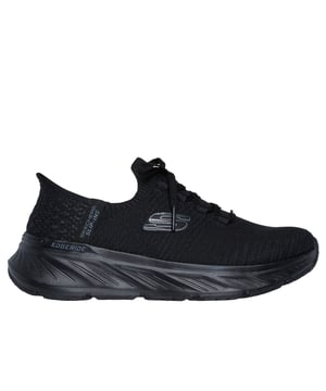 Skechers Hands Free Slip-ins®. Deze milieuvriendelijke, veganistische sportsneaker is gemaakt van gerecyclede materialen en heeft een ademend stretchgebreid bovenwerk met vaste stretchveters voor gemakkelijk aantrekken. Ontworpen voor de hele dag ondersteuning, het bevat een goed gedempte tussenzool en een Skechers Air-Cooled Memory Foam® inlegzool voor superieur comfort en luchtcirculatie. Perfect voor wandelen, reizen en dagelijks gebruik.