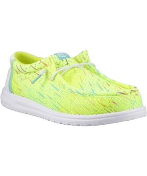 Deze sneakers hebben een rave-klaar, neon gaas en een verloop hiel. Het gemakkelijke instapsysteem en de comfortabele, zachte uitneembare schuimzool betekenen dat je de hele nacht (of het hele weekend, geen oordeel) in totale comfort kunt feesten. Zeg hallo tegen Wally Party Mesh.
