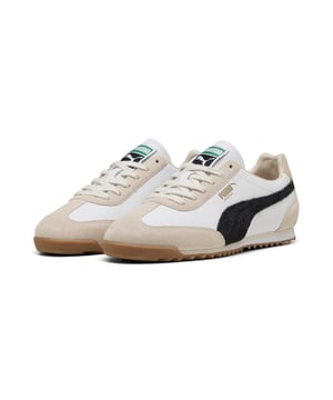 PRODUCT STORY: Straight from our 1970s archive, the Arizona was a low-slung training shoe used for a variety of sports. Now it's back with its classic look and timeless appeal. This version features the Arizona's signature short toe box alongside suede overlays and a leather base. The plush EVA midsole deliver comfort and cred with every laid-back step. DETAILS: Textile upper; Suede overlay; Textile insole; EVA midsole; Rubber outsole; PUMA branding details.