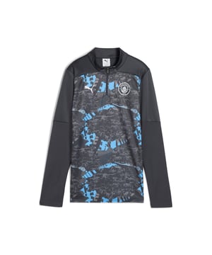 PRODUCT STORY: Show your Cityzen spirit with this PUMA quarter-zip top. Featuring the Man City crest, high-performance details and a bold printed graphic, it's perfect for cheering at the Etihad Stadium or representing your club wherever you go. Feel the energy and pride of Manchester's finest. FEATURES & BENEFITS: dryCELL: Performance technology designed to wick moisture from the body and keep you free of sweat during exercise; Made with 100% recycled material excluding trims & decorations. DETAILS: Pro fit; Main material: Pique; Regular length; Crew neck; Quarter zip; Long sleeves; Manchester City crest placed on the left chest; PUMA Cat logo placed on the right chest.