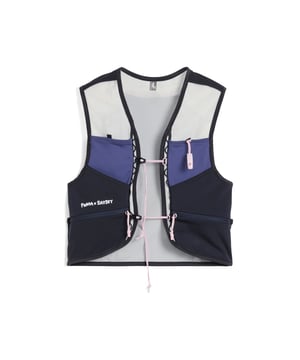 PRODUCT STORY: Every runner is a star â€“ whether you're lacing up for the first time or running your 100th race. From tanks and tops to shorts and tights, PUMA x SAYSKY has something for every runner. Featuring a sleek, body-hugging fit, this PUMA vest keeps you on the move with ease. Enjoy quick access to essentials with multiple pockets and stay dry with moisture-wicking mesh. FEATURES & BENEFITS: Made with at least 50% recycled materials.. DETAILS: Moisture-absorbing mesh; Front flask pockets, slip in pockets, secure zip pockets; Safety whistle component; Tunnel pocket; PUMA branding details; H 44cm x W 33cm; 82% Polyester, 18% Elastane.