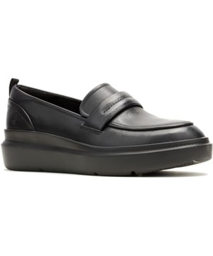 Klassisches Design trifft moderne Technologie mit dem Joy Penny Loafer, einem ergonomischen Design mit The Body Shoe Flex für natürliche Bewegung, unserer super federnden Mega Bounce-Sohle und dem Bounce-Fußbett für Komfort, hergestellt aus recycelten Materialien.